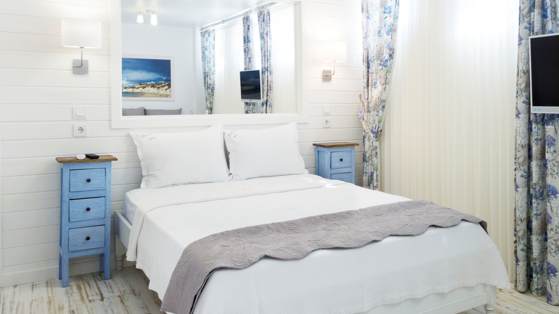 Bozcaada Bademlik Otel